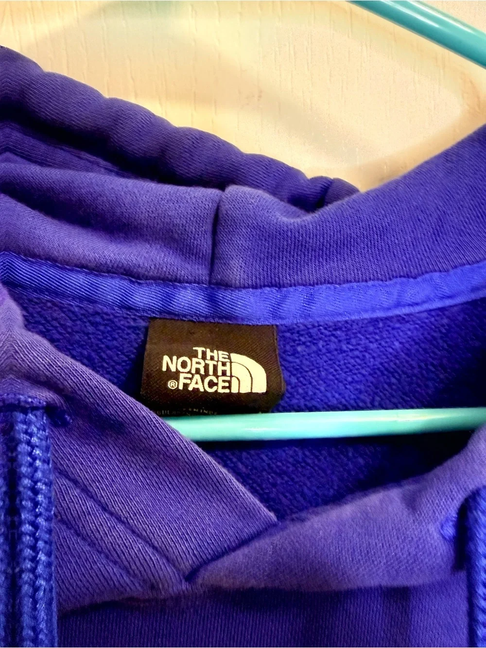 The North Face Men’s Hoodie - Blue/purple large